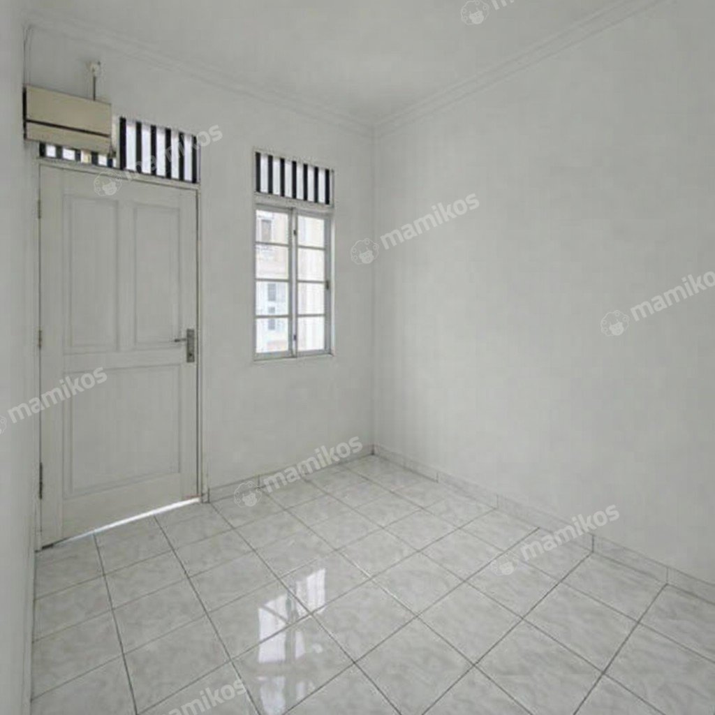 Rumah Sertifikat SHM 4 Kamar Tidur 3 Kamar Mandi Permata Buana Jakarta Barat - Photo 4