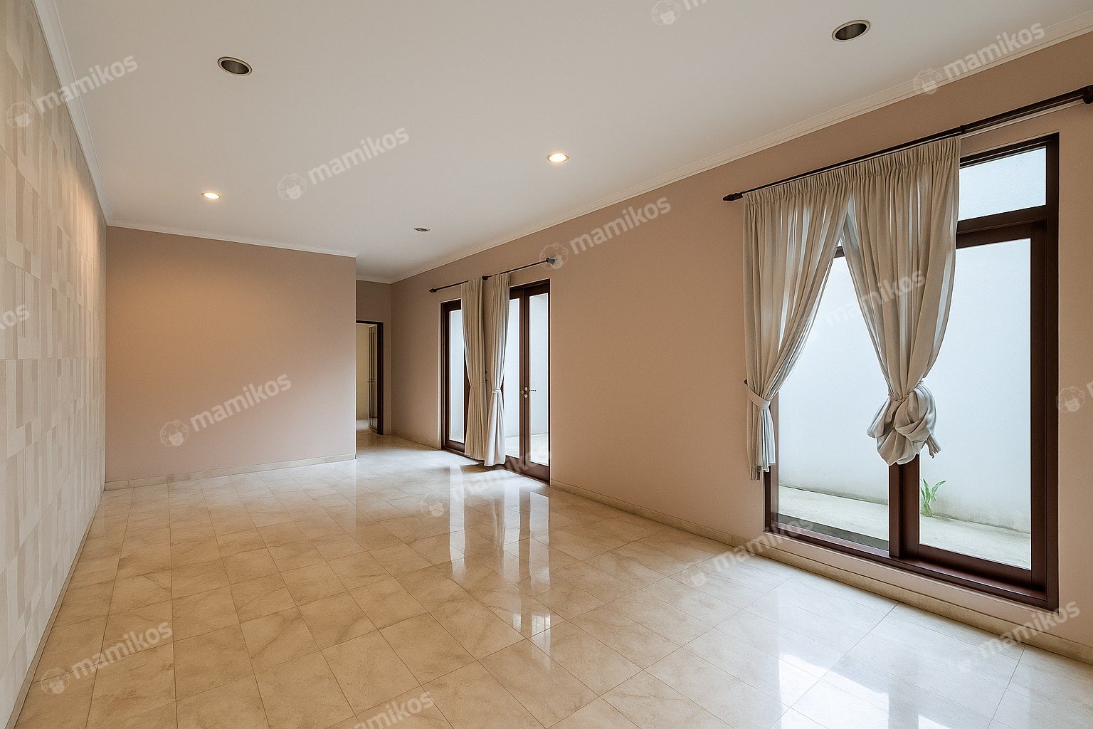 Rumah Sertifikat SHM 5 Kamar Tidur 3 Kamar Mandi Gandaria Jakarta Selatan - Photo 3