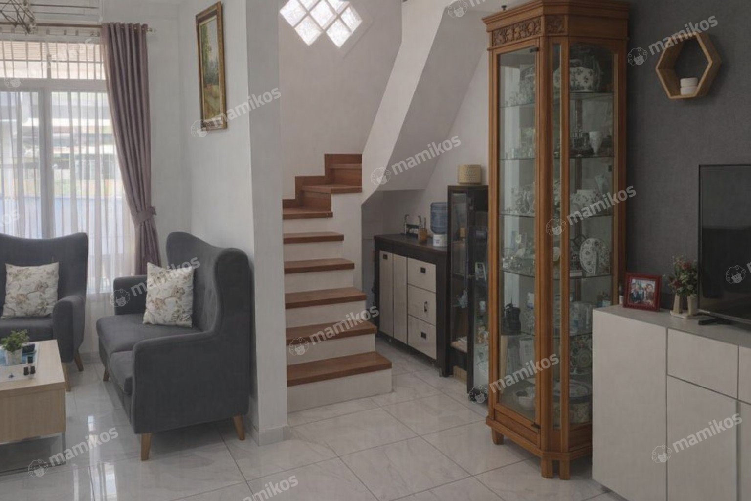 Rumah Sertifikat SHM 3 Kamar Tidur 3 Kamar Mandi Metland Puri Jakarta Barat - Photo 2