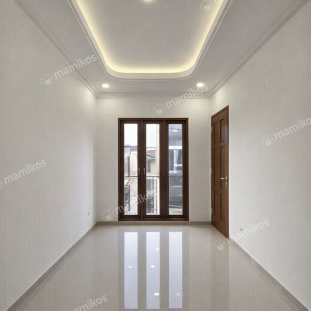 Rumah Sertifikat SHM 3 Kamar Tidur 3 Kamar Mandi Jagakarsa Jakarta Selatan - Photo 5
