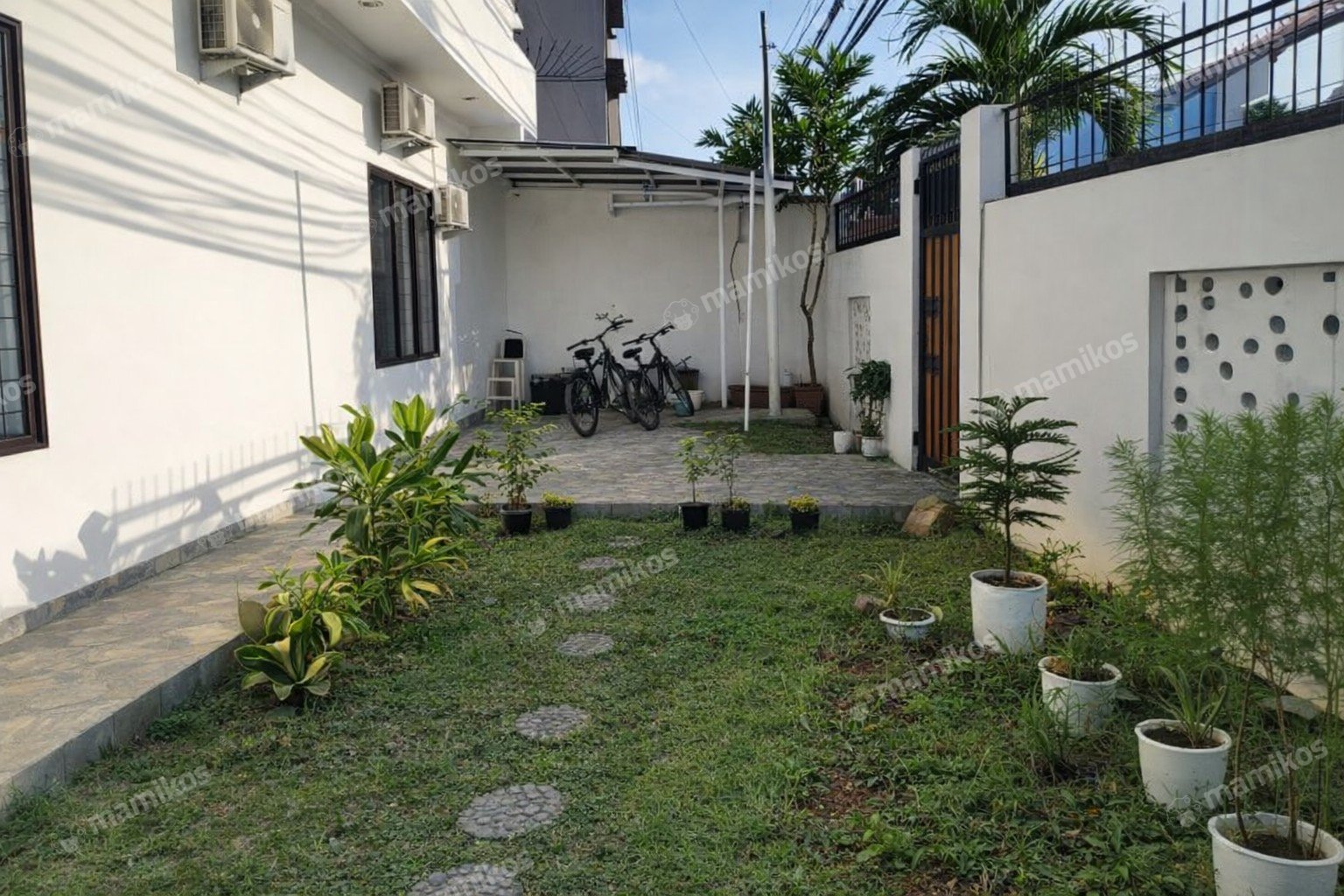 Rumah Sertifikat SHM 4 Kamar Tidur 3 Kamar Mandi Kelapa Gading Jakarta Utara