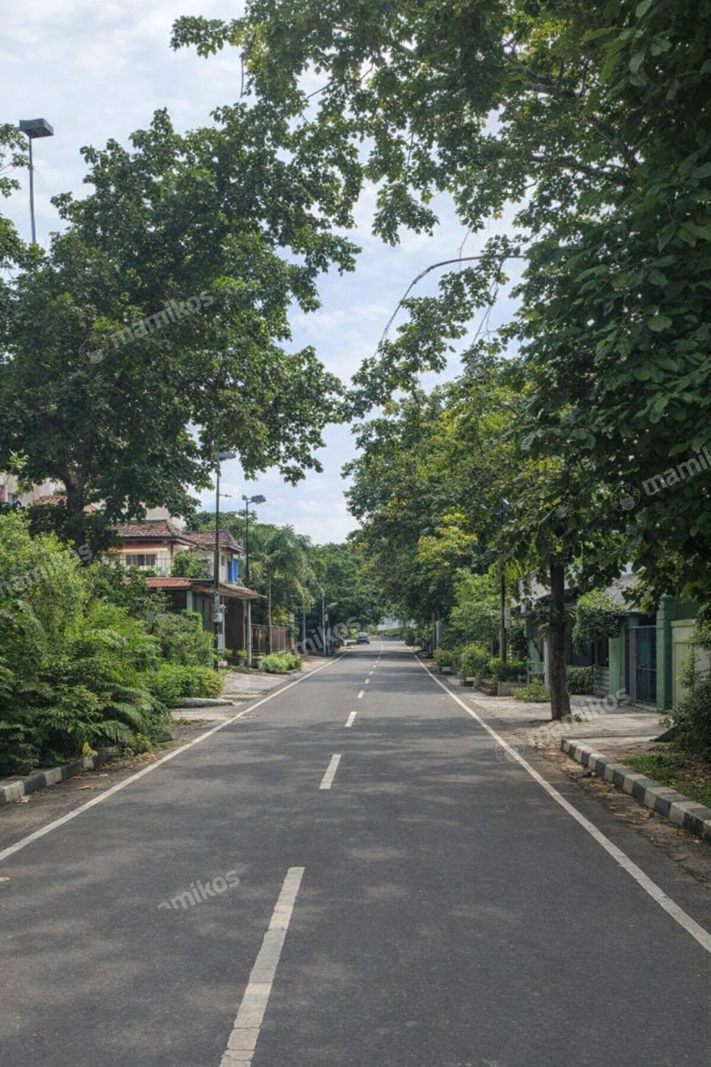 Rumah Sertifikat SHM 4 Kamar Tidur 3 Kamar Mandi Kayu Putih Jakarta Timur - Photo 2