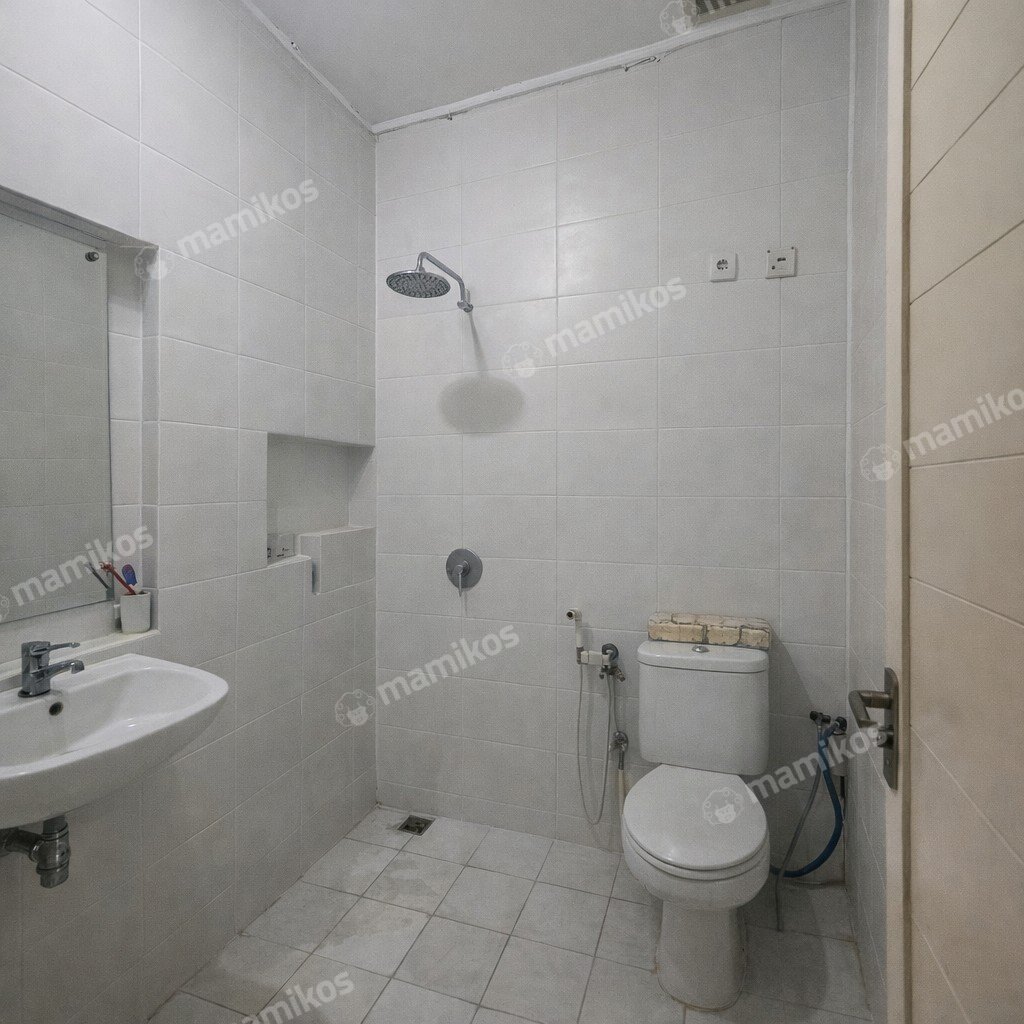 Rumah Sertifikat SHM 3 Kamar Tidur 3 Kamar Mandi Cengkareng Jakarta Barat - Photo 5
