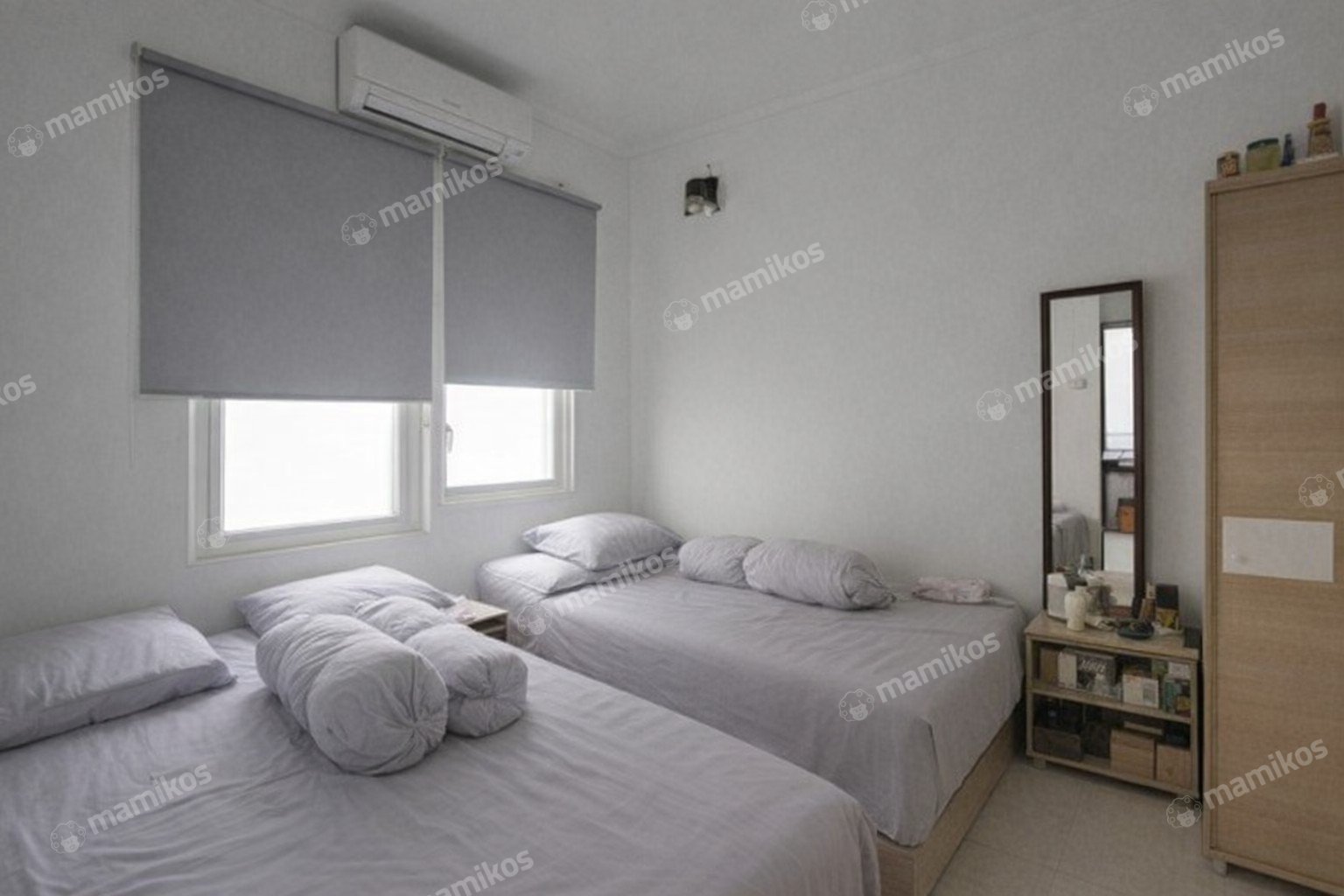 Rumah Sertifikat SHM 3 Kamar Tidur 2 Kamar Mandi Kota Wisata Jakarta Timur - Photo 3