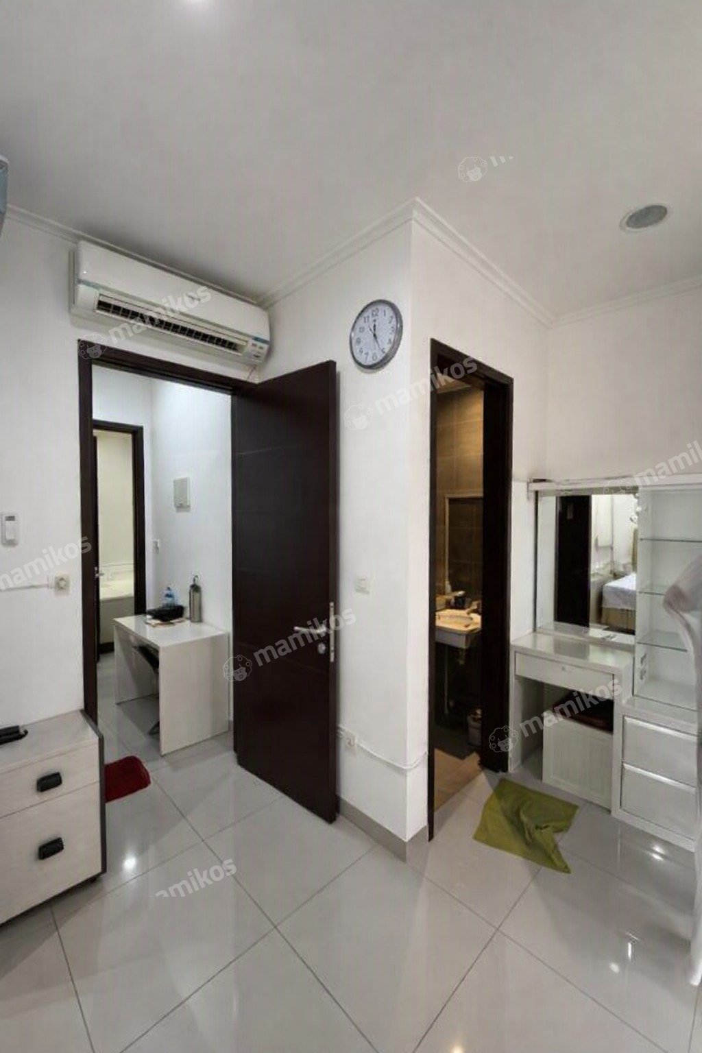 Rumah Sertifikat PPJB 3 Kamar Tidur 2 Kamar Mandi Pantai Indah Kapuk 2 Jakarta Utara - Photo 3