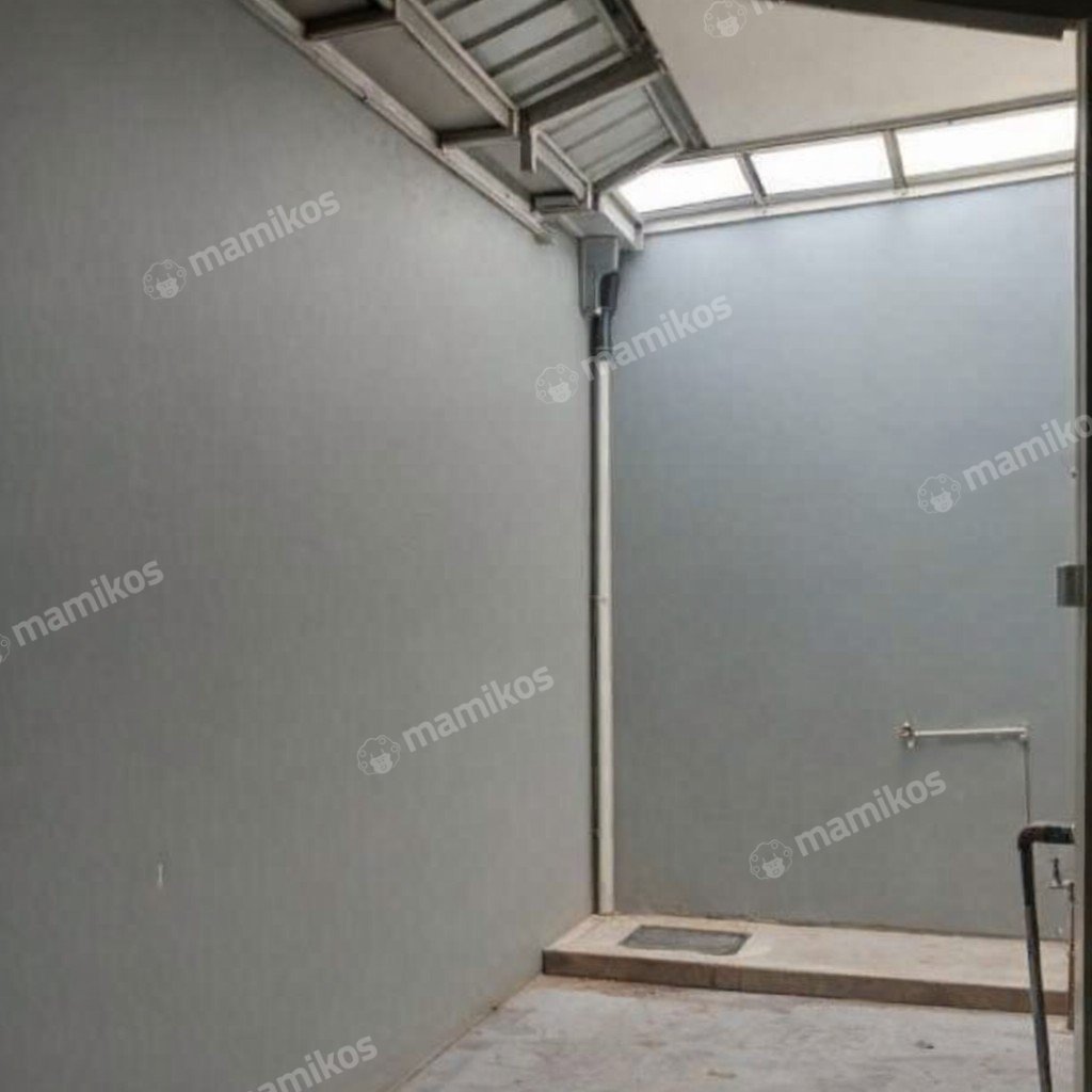 Rumah 3 Kamar Tidur 2 Kamar Mandi 2 Lantai Kota Wisata Jakarta Timur - Photo 4