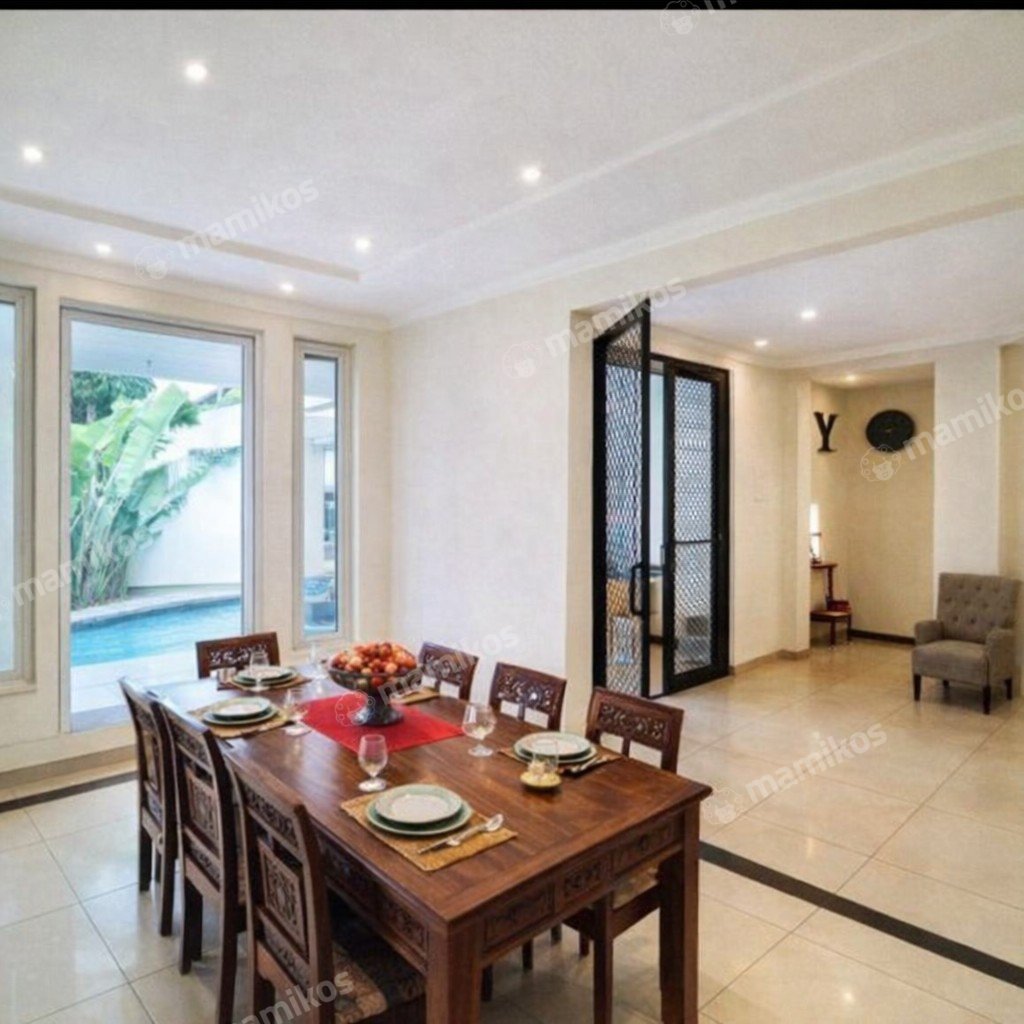 Rumah Sertifikat SHM 6 Kamar Tidur 4 Kamar Mandi Kemang Jakarta Selatan - Photo 5