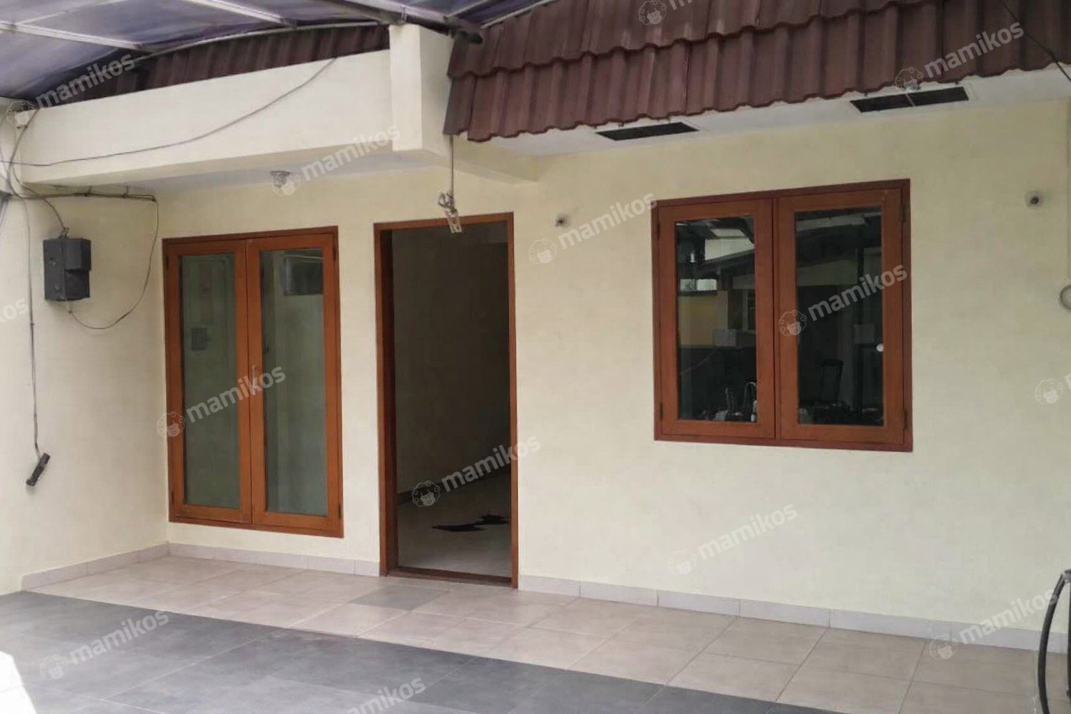 Rumah Sertifikat SHM 3 Kamar Tidur 2 Kamar Mandi Kelapa Gading Jakarta Utara - Photo 3