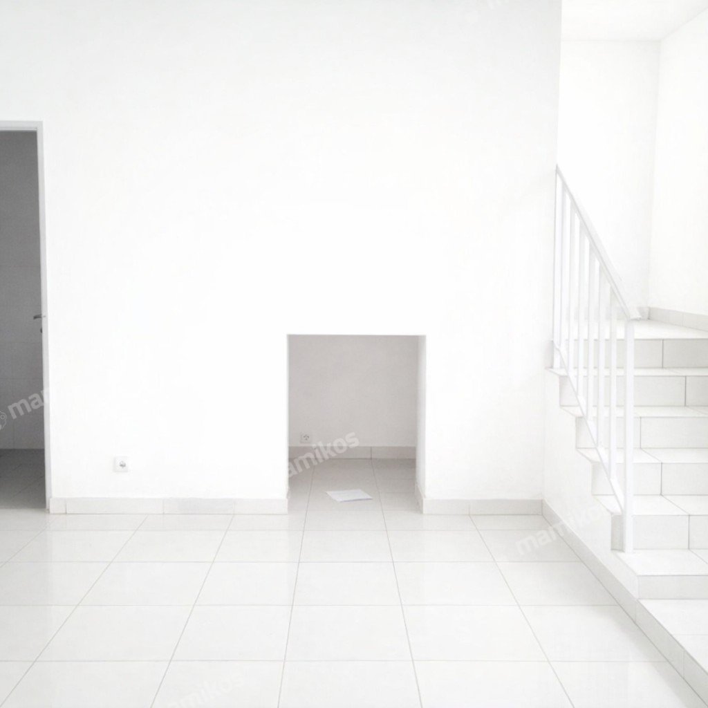 Rumah Sertifikat SHM 4 Kamar Tidur 3 Kamar Mandi Jakarta Garden City Jakarta Timur - Photo 5