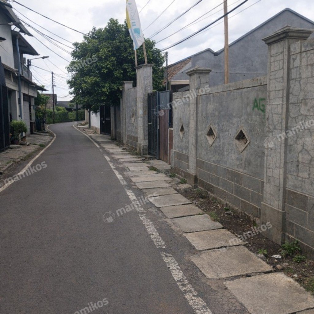 Rumah Sertifikat SHM 3 Kamar Tidur 2 Kamar Mandi Cipayung Jakarta Timur - Photo 3