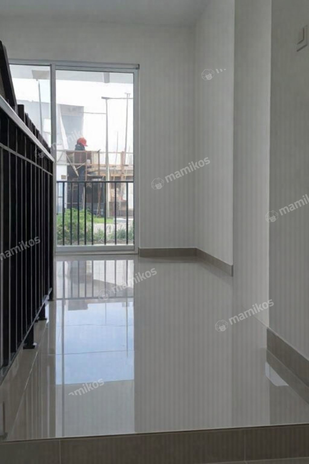 Rumah Sertifikat SHM 3 Kamar Tidur 2 Kamar Mandi Kelapa Gading Jakarta Utara - Photo 2