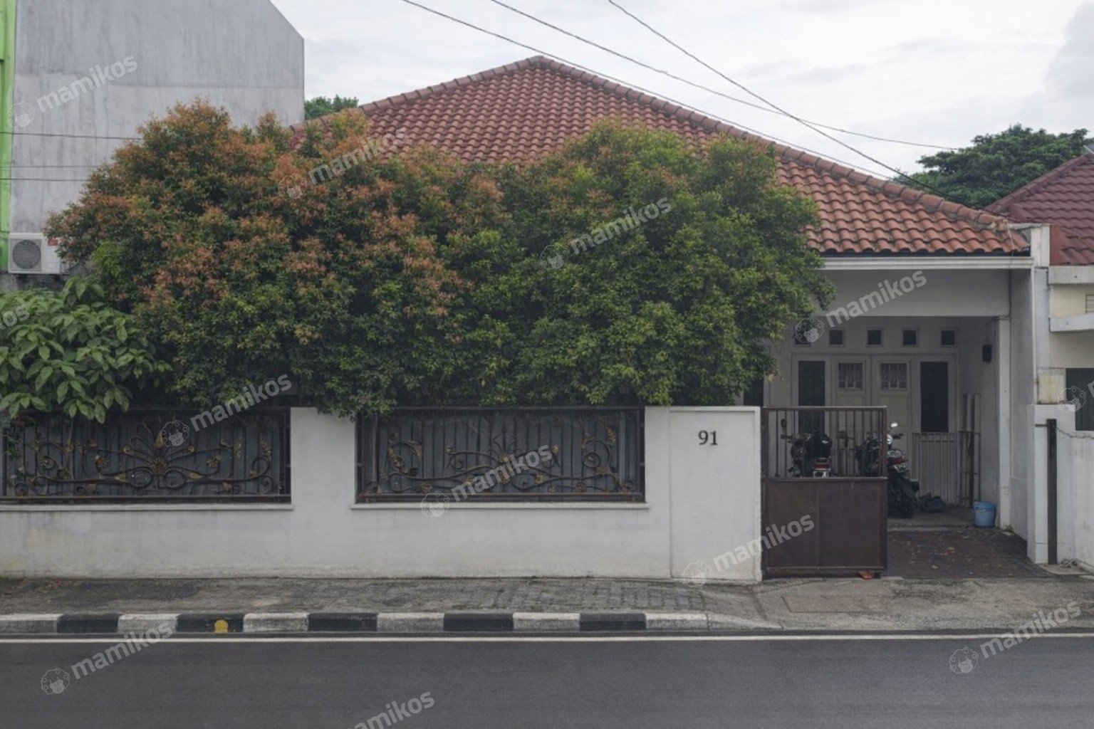 Rumah Sertifikat SHM 5 Kamar Tidur 3 Kamar Mandi Tebet Jakarta Selatan - Photo 3