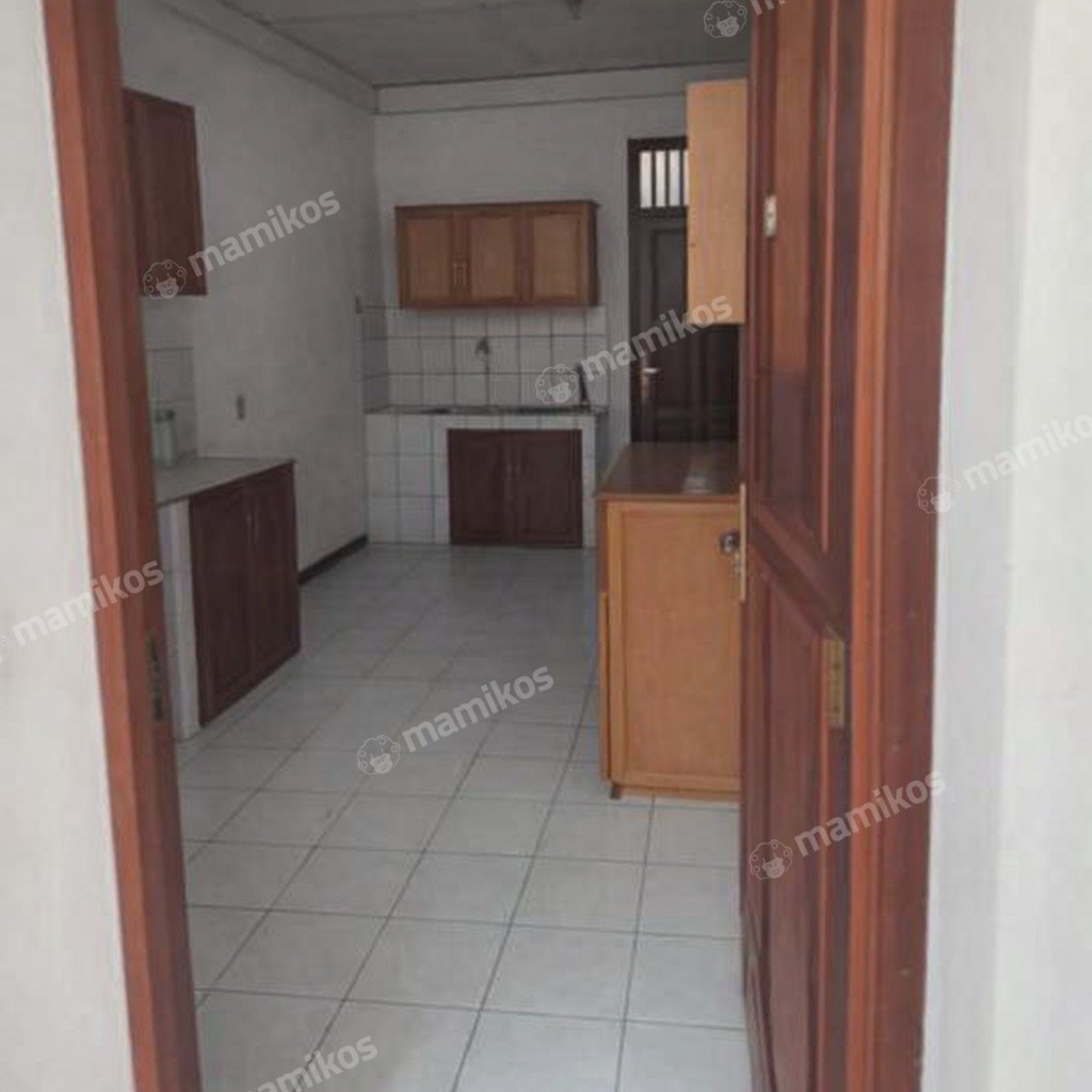 Rumah Sertifikat SHM 4 Kamar Tidur 3 Kamar Mandi Kebayoran Baru Jakarta Selatan - Photo 2