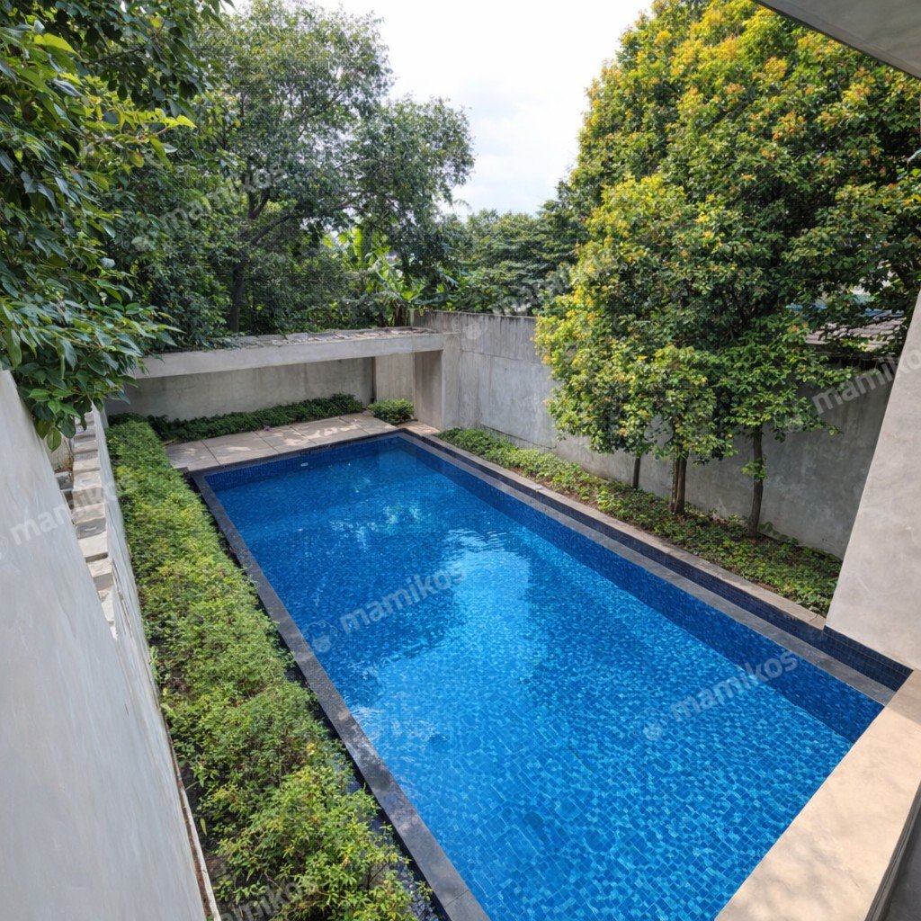 Rumah Sertifikat SHM 4 Kamar Tidur 3 Kamar Mandi Kemang Jakarta Selatan - Photo 2
