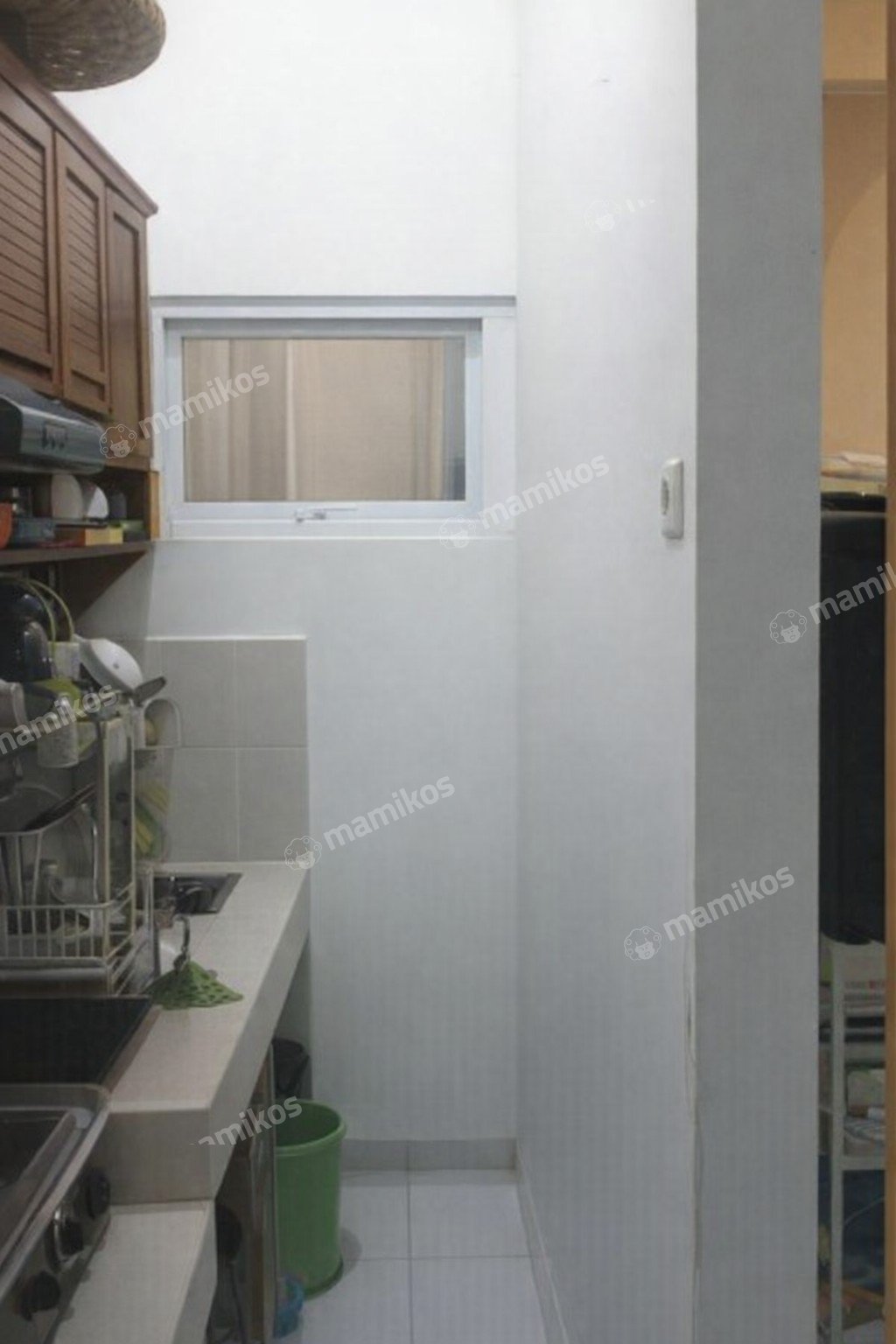 Rumah Sertifikat SHM 3 Kamar Tidur 2 Kamar Mandi Cirendeu Jakarta Selatan - Photo 2
