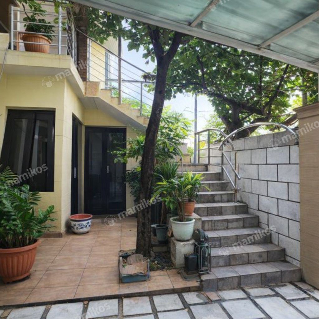 Rumah Sertifikat SHM 4 Kamar Tidur 4 Kamar Mandi Green garden Jakarta Barat - Photo 2