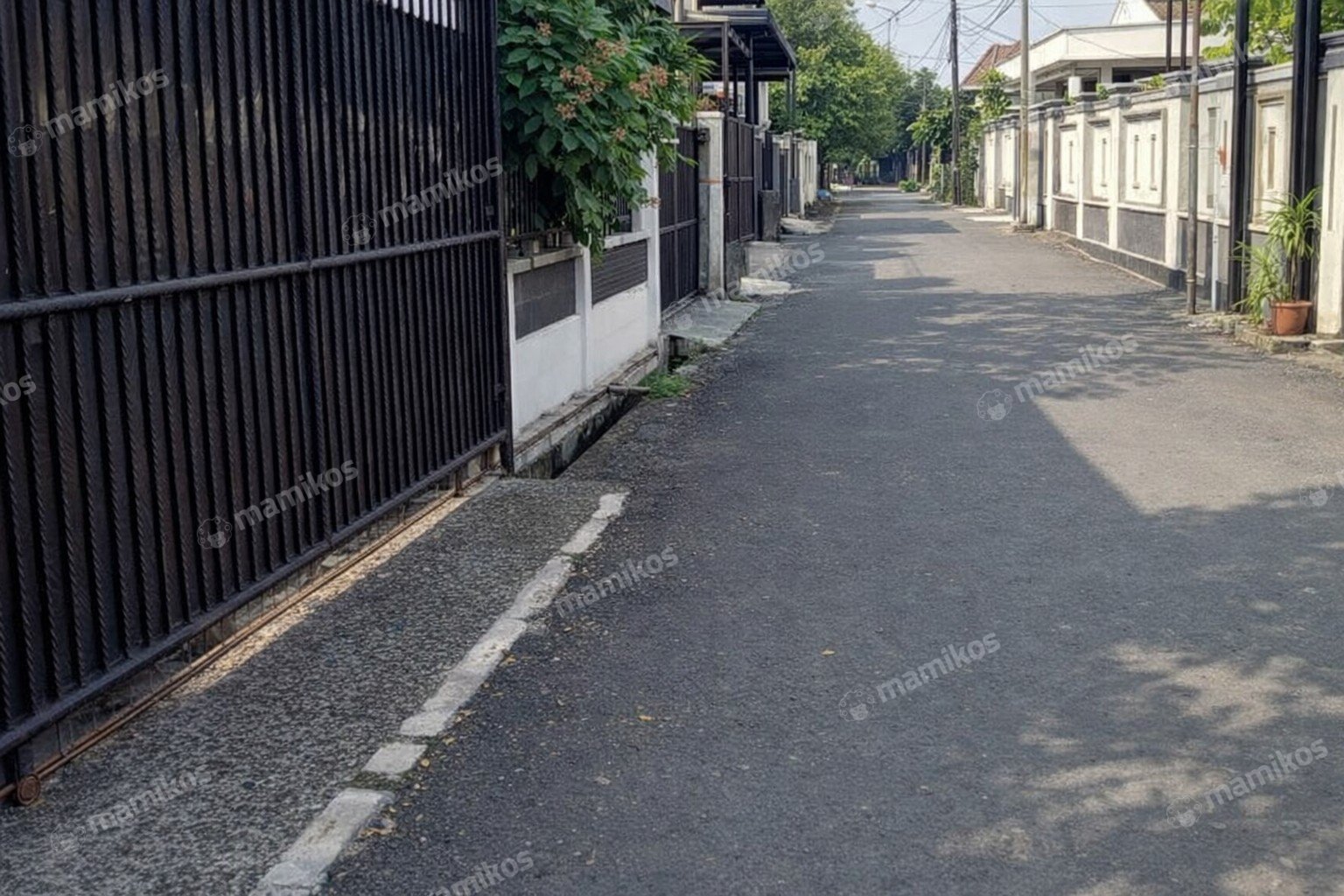 Rumah Sertifikat SHM 2 Kamar Tidur 1 Kamar Mandi Duren Sawit Jakarta Timur
