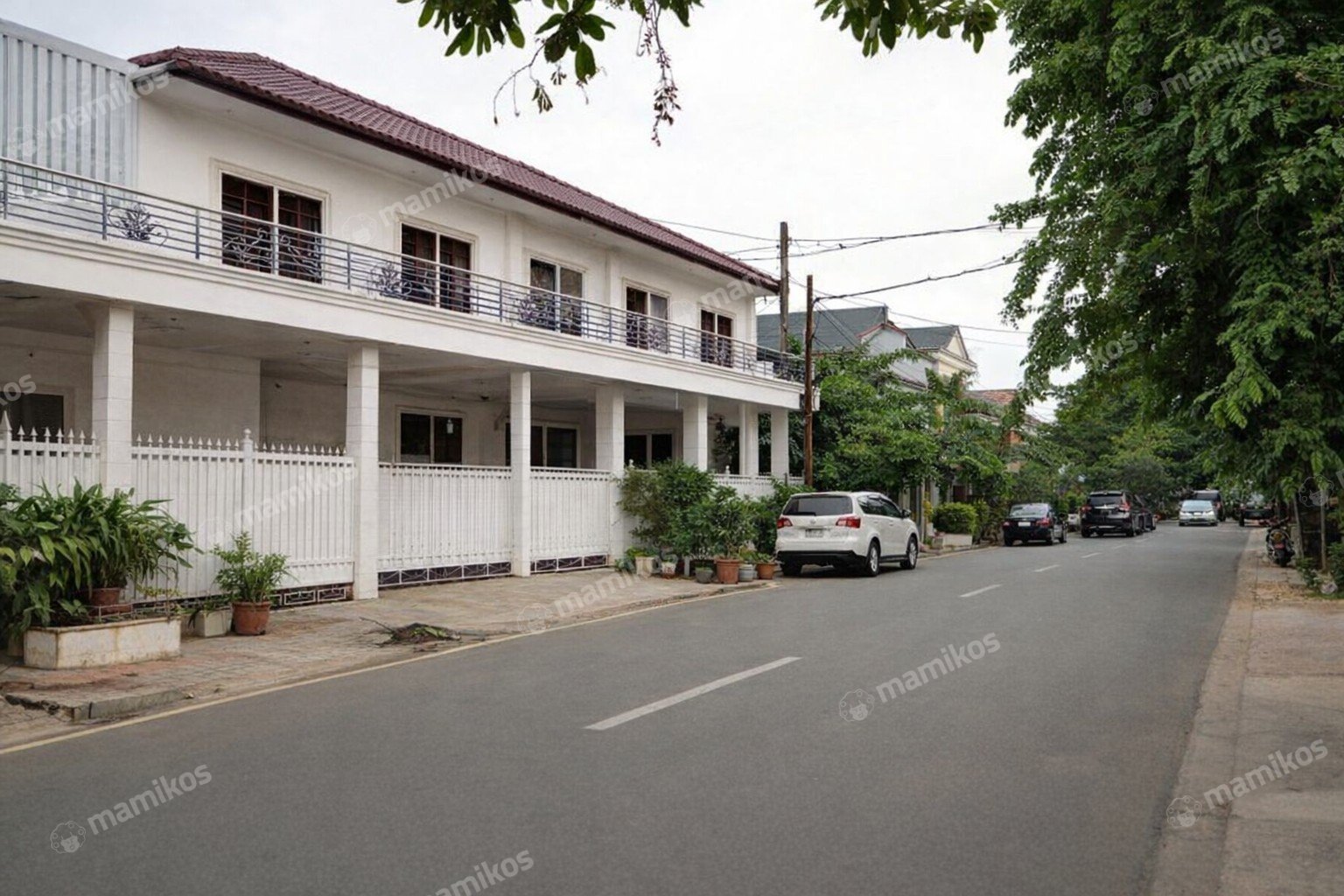 Rumah Sertifikat SHM 3 Kamar Tidur 1 Kamar Mandi Gudang Peluru Jakarta Selatan - Photo 3