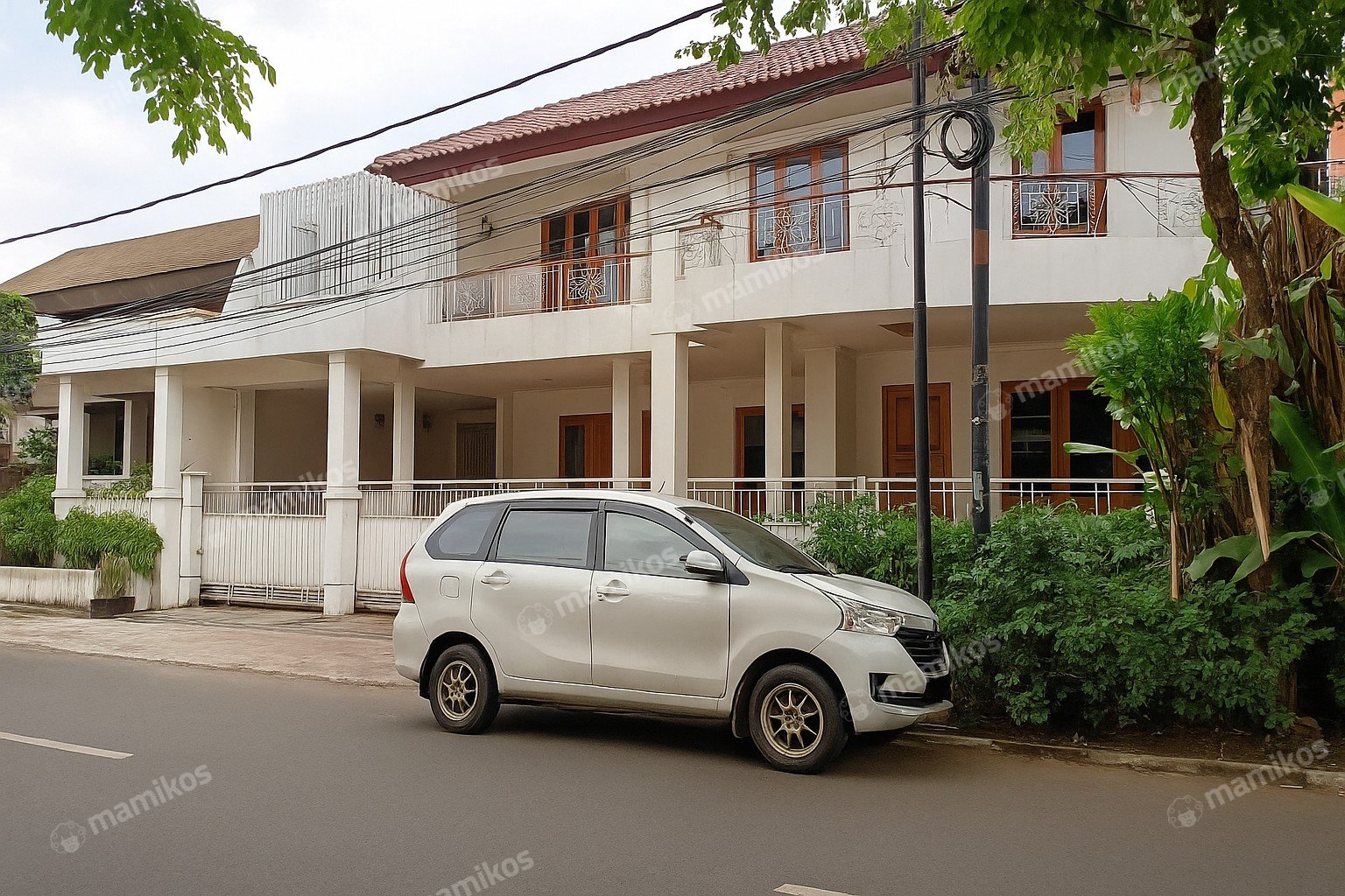Rumah Sertifikat SHM 3 Kamar Tidur 1 Kamar Mandi Gudang Peluru Jakarta Selatan - Photo 5