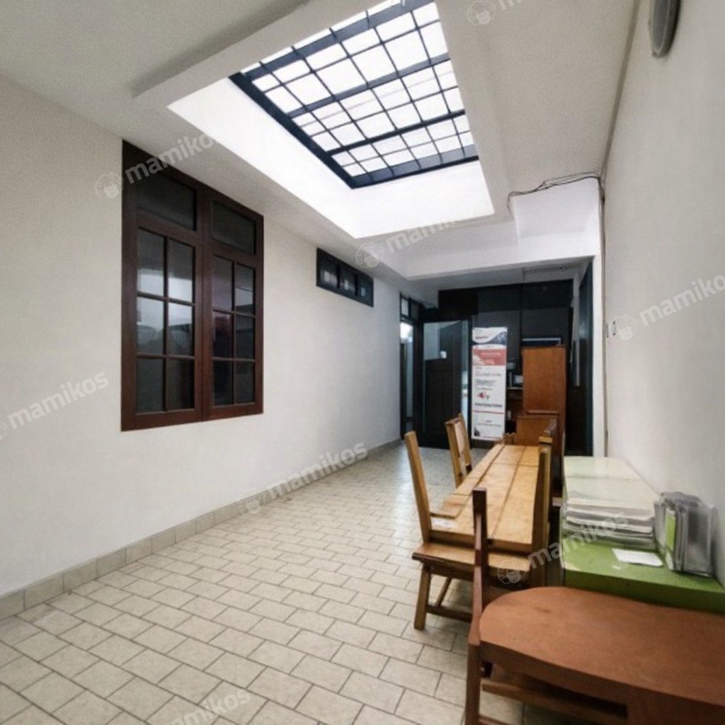 Rumah Sertifikat SHM 1 Lantai Kebayoran Baru Jakarta Selatan - Photo 5