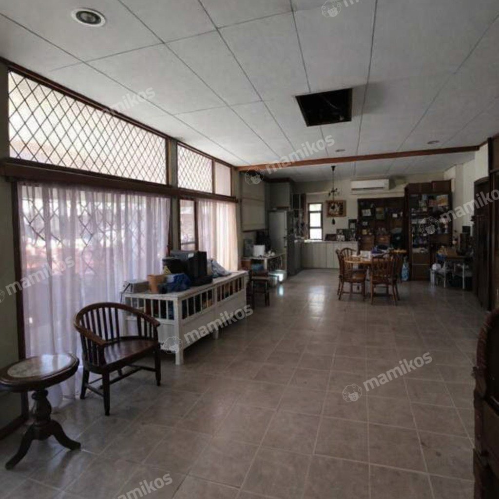 Rumah Sertifikat SHM 5 Kamar Tidur 5 Kamar Mandi Sunrise Garden Jakarta Barat - Photo 2