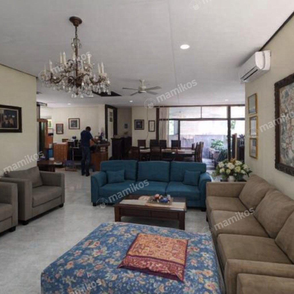 Rumah Sertifikat SHM 5 Kamar Tidur 5 Kamar Mandi Sunrise Garden Jakarta Barat - Photo 3