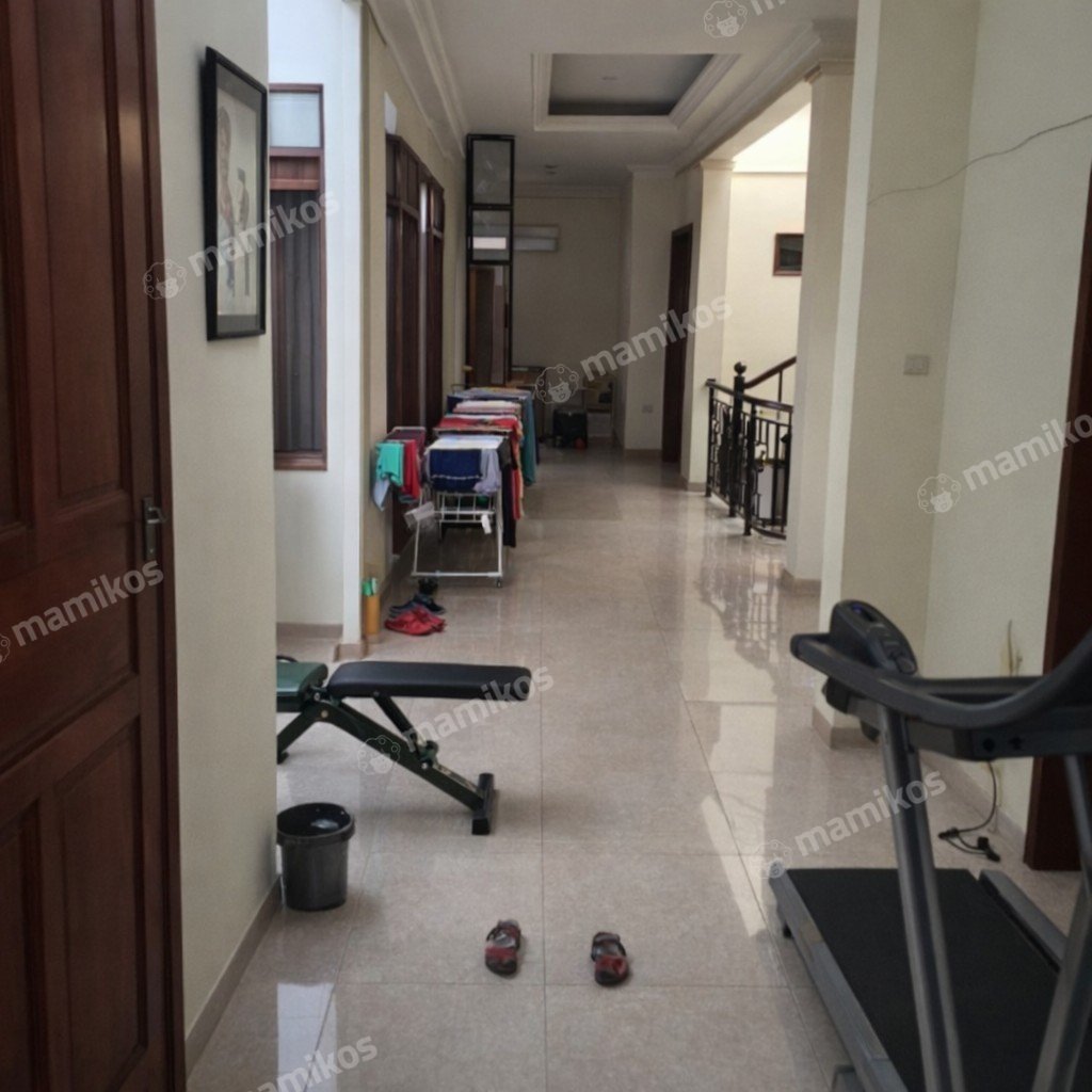 Rumah Sertifikat SHM 5 Kamar Tidur 4 Kamar Mandi Mangga Besar Jakarta Barat - Photo 2