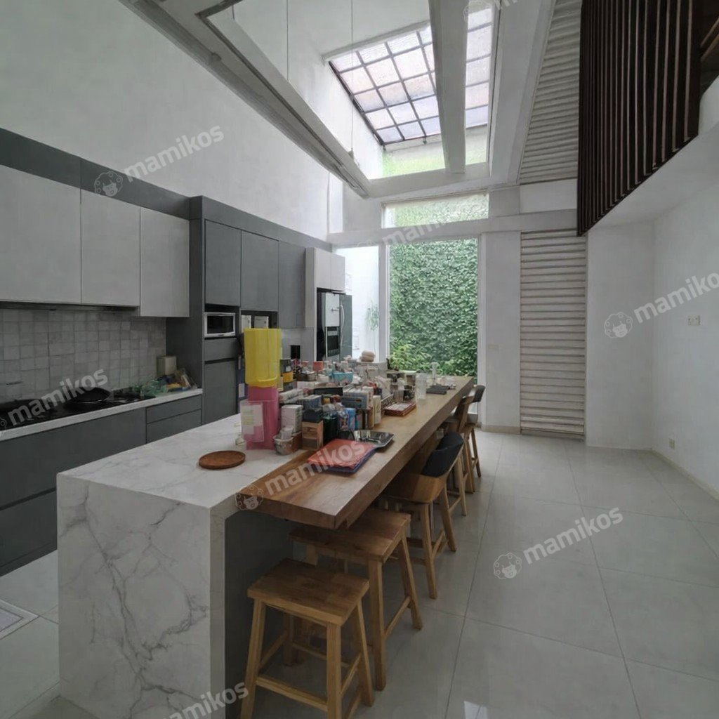 Rumah Sertifikat SHM 3 Kamar Tidur 3 Kamar Mandi Radio Dalam Jakarta Selatan - Photo 3