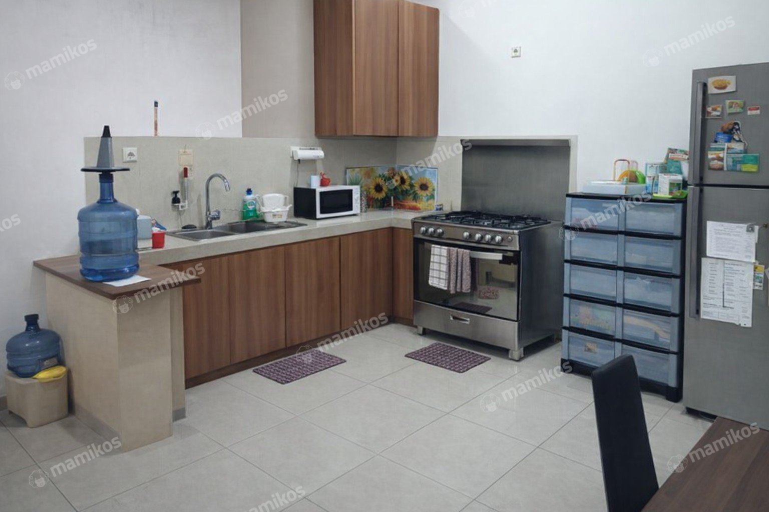 Rumah Sertifikat SHM 4 Kamar Tidur 3 Kamar Mandi Kebon Jeruk Jakarta Barat - Photo 3