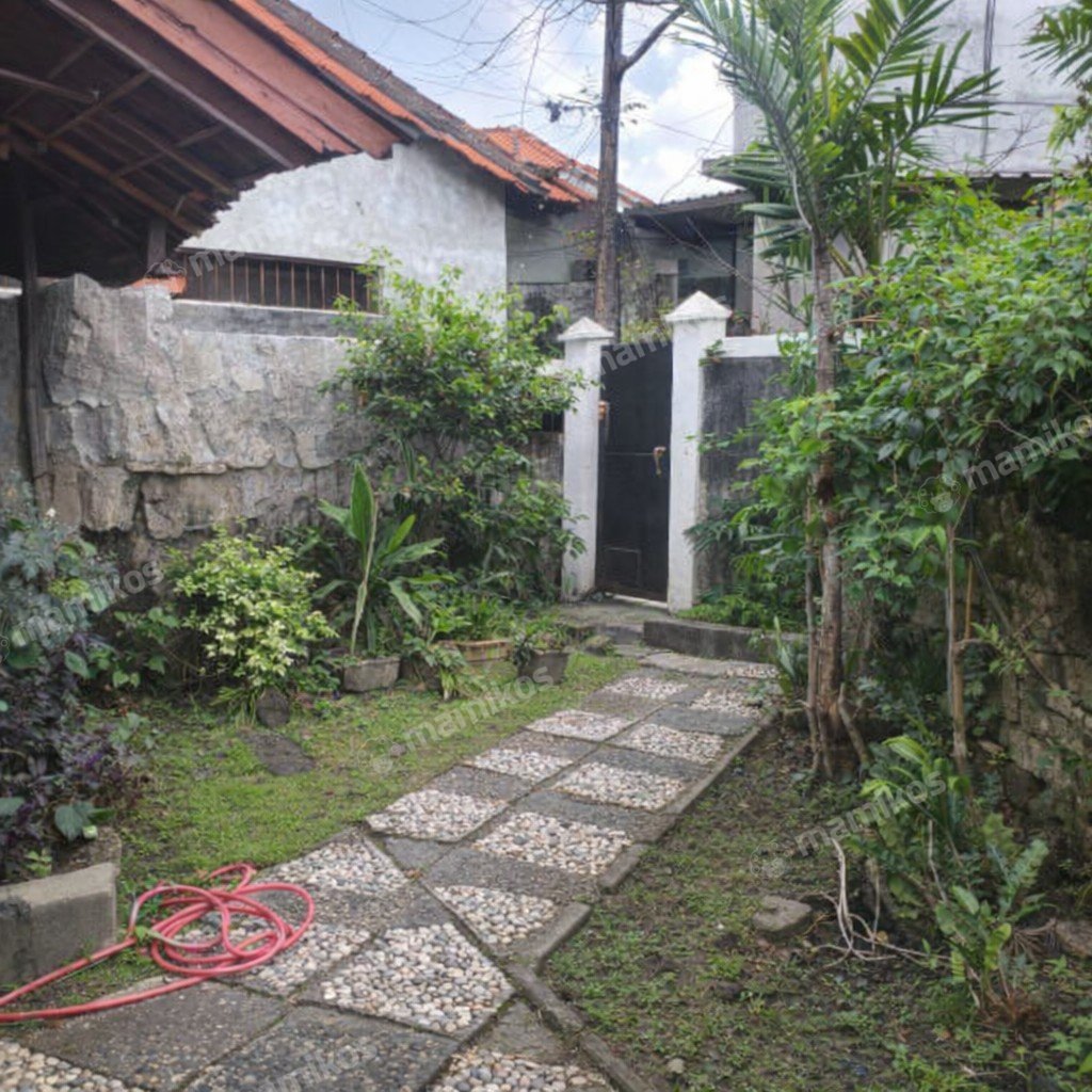 Rumah Sertifikat SHM 3 Kamar Tidur 3 Kamar Mandi Utan Kayu Jakarta Timur - Photo 2