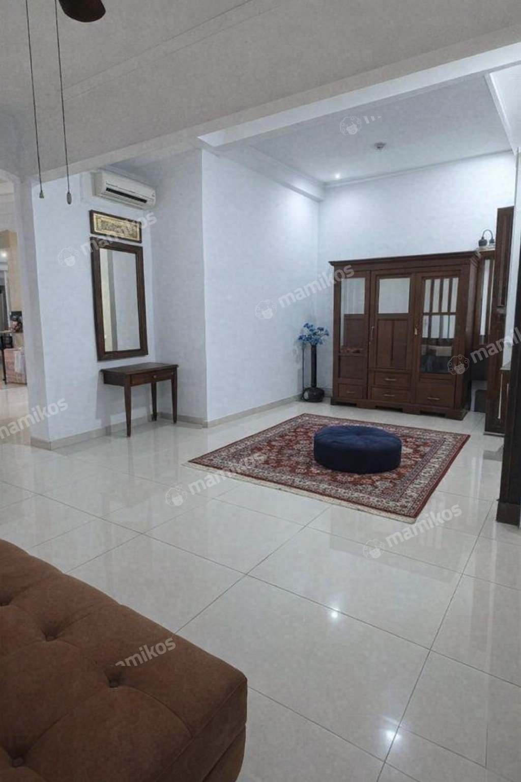 Rumah Sertifikat SHM 3 Kamar Tidur 3 Kamar Mandi Kebayoran Lama Jakarta Selatan - Photo 3