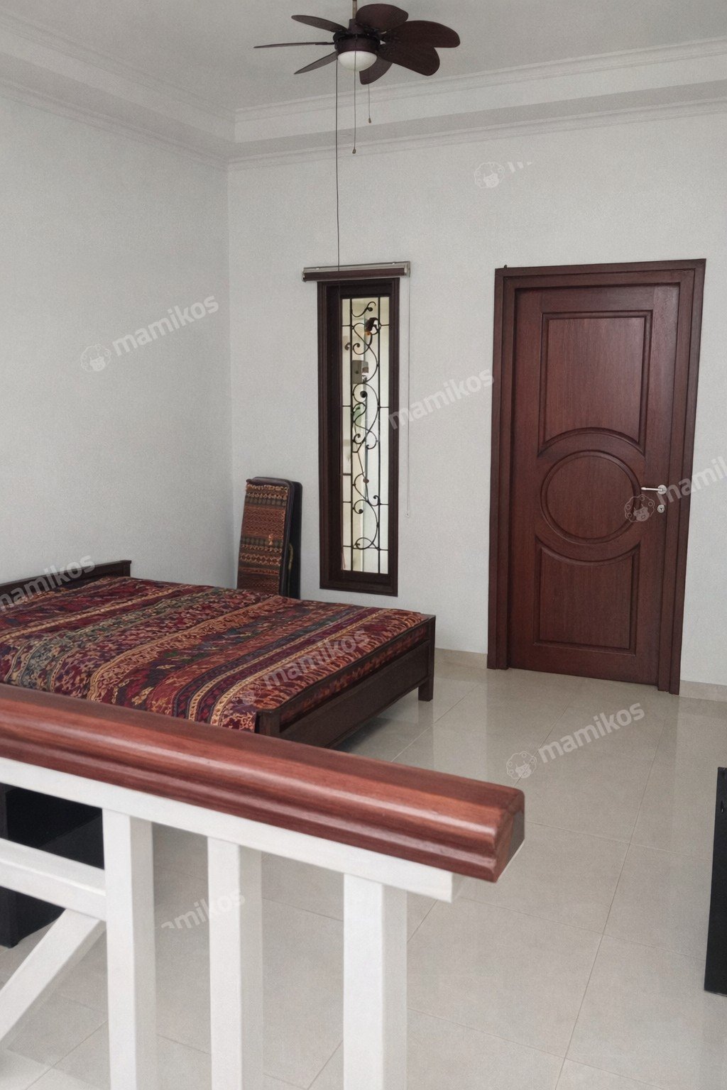 Rumah Sertifikat SHM 3 Kamar Tidur 3 Kamar Mandi Kebayoran Lama Jakarta Selatan - Photo 5