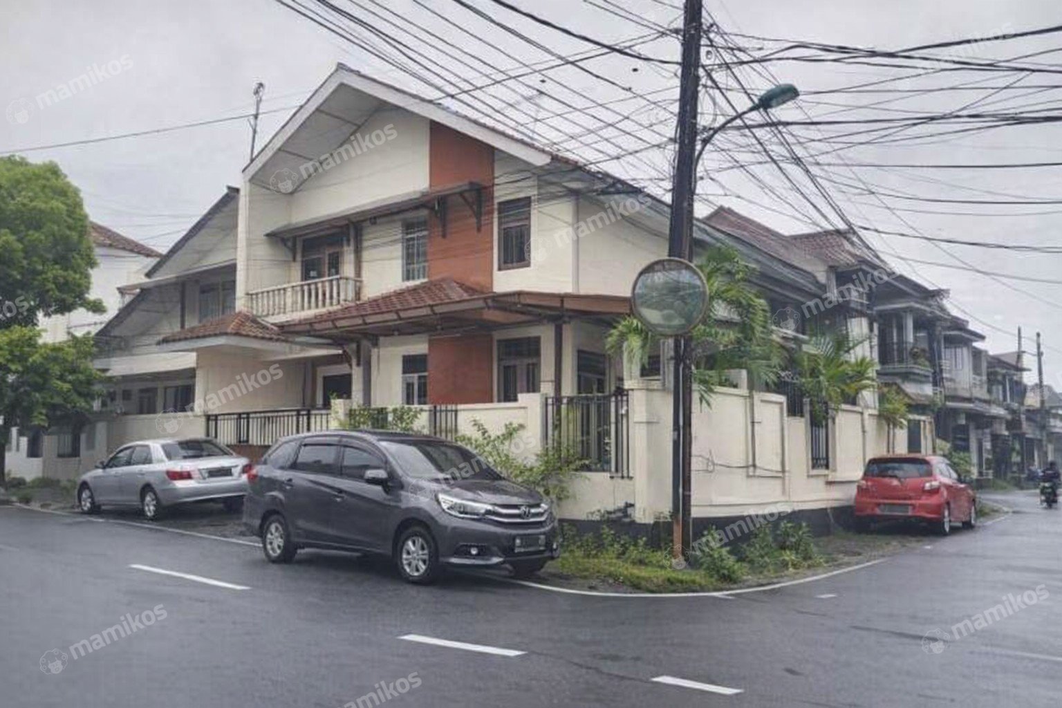 Rumah Sertifikat SHM 7 Kamar Tidur 3 Kamar Mandi Pondok Kelapa Jakarta Timur