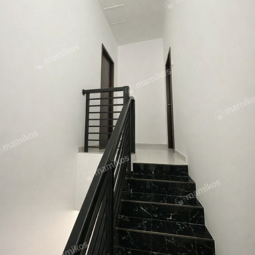 Rumah Sertifikat SHM 3 Kamar Tidur 3 Kamar Mandi Puri Indah Jakarta Barat - Photo 5