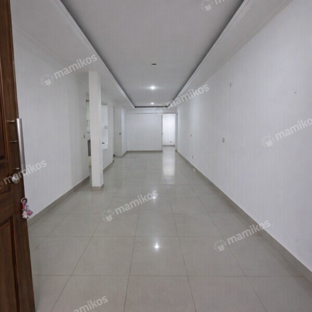 Rumah Sertifikat SHM 3 Kamar Tidur 3 Kamar Mandi Green Ville Jakarta Barat - Photo 2