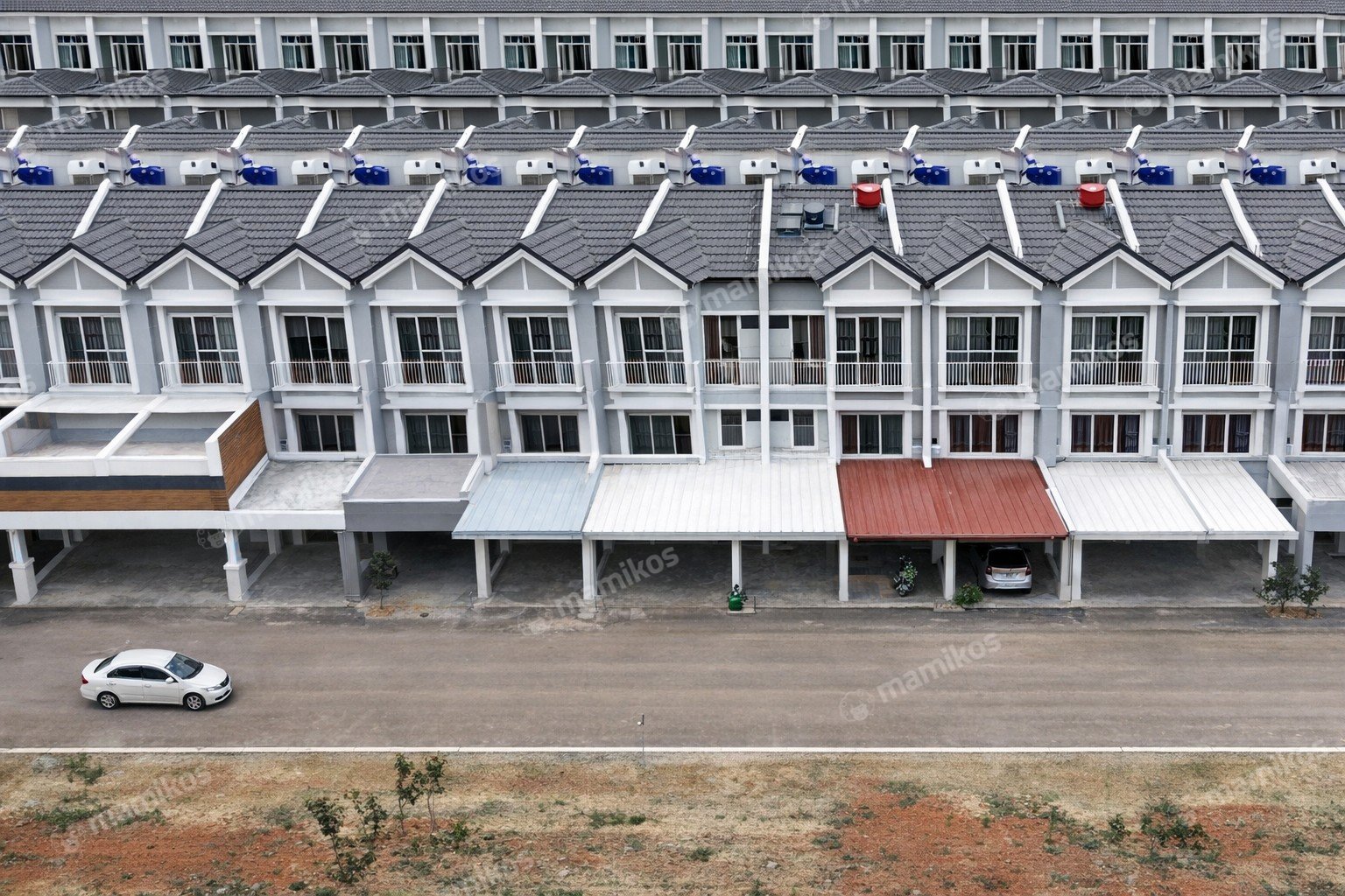 Rumah Sertifikat SHM 3 Kamar Tidur 3 Kamar Mandi Green Mansion Jakarta Barat - Photo 2