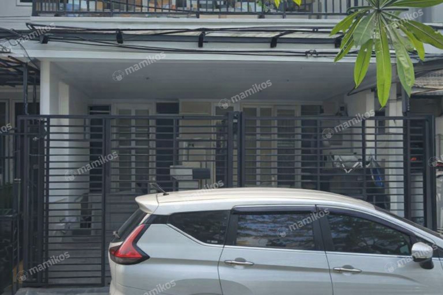 Rumah Sertifikat SHM 4 Kamar Tidur 2 Kamar Mandi Rawa Buaya Jakarta Barat