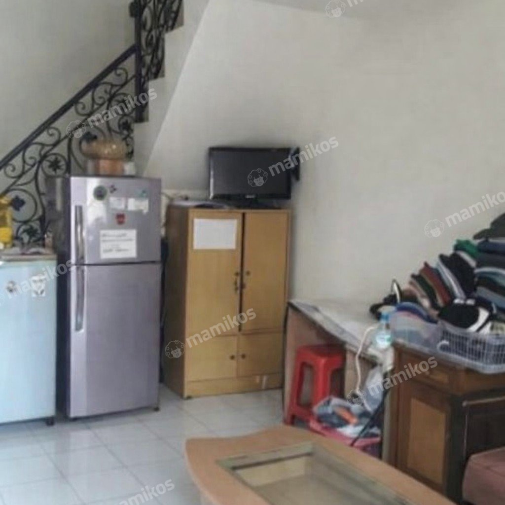 Rumah Sertifikat SHM 17 Kamar Tidur 9 Kamar Mandi Kelapa Gading Jakarta Utara - Photo 2