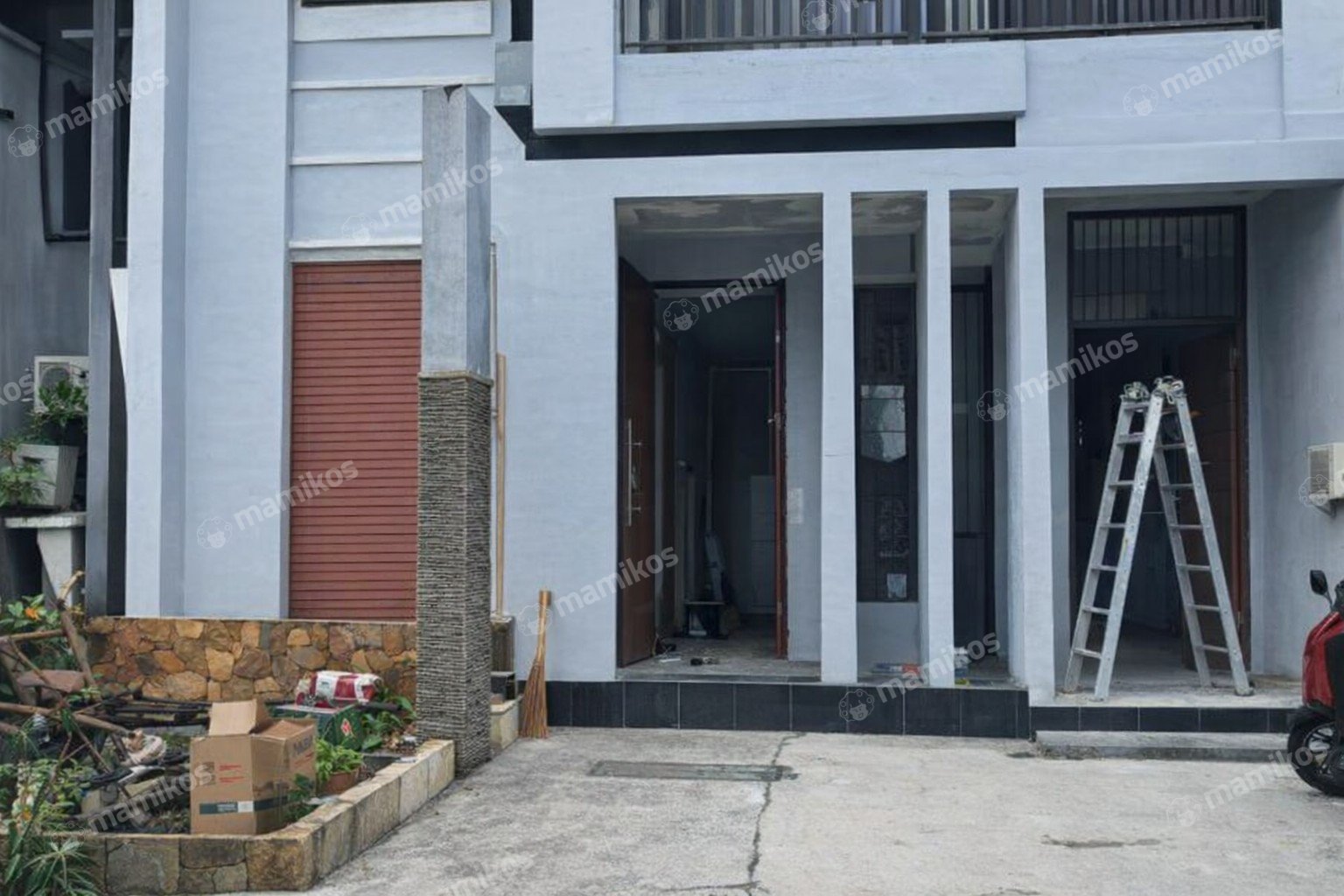 Rumah Sertifikat SHM 5 Kamar Tidur 5 Kamar Mandi Cibubur Jakarta Timur