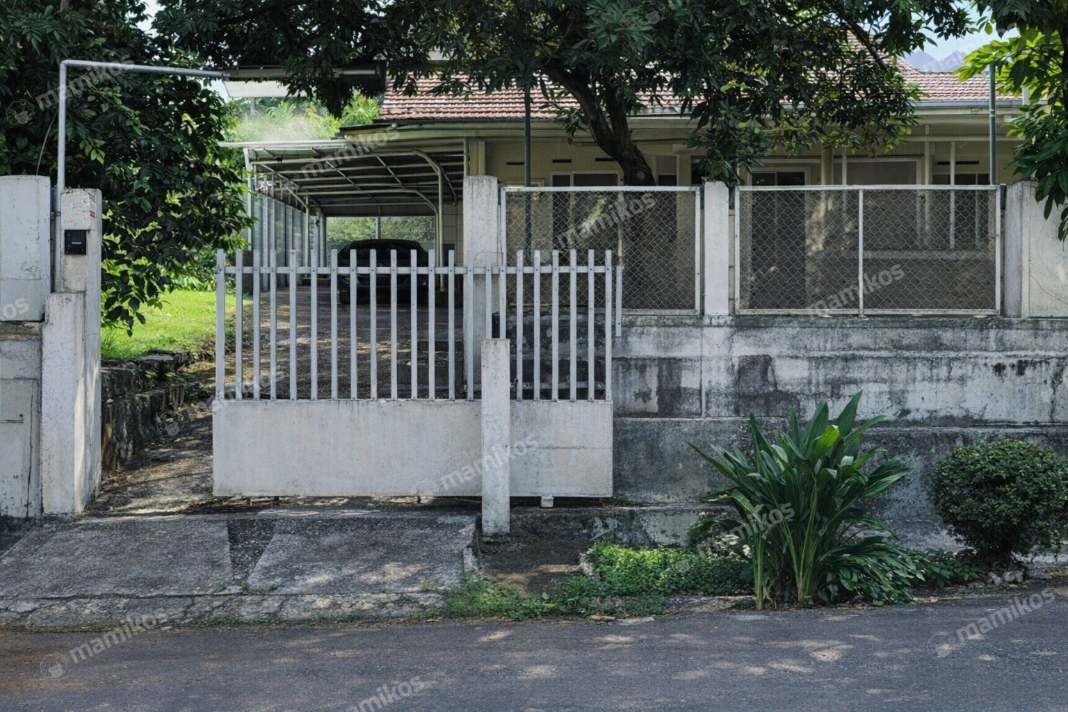 Rumah Sertifikat SHM 3 Kamar Tidur 2 Kamar Mandi Fatmawati Jakarta Selatan