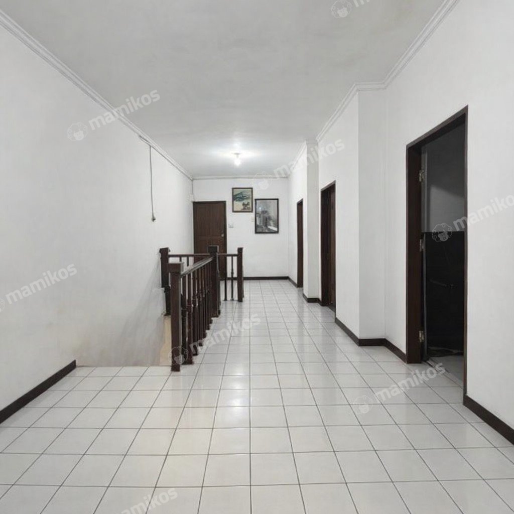 Rumah Sertifikat SHM 3 Kamar Tidur 2 Kamar Mandi Muara Karang Jakarta Utara - Photo 2