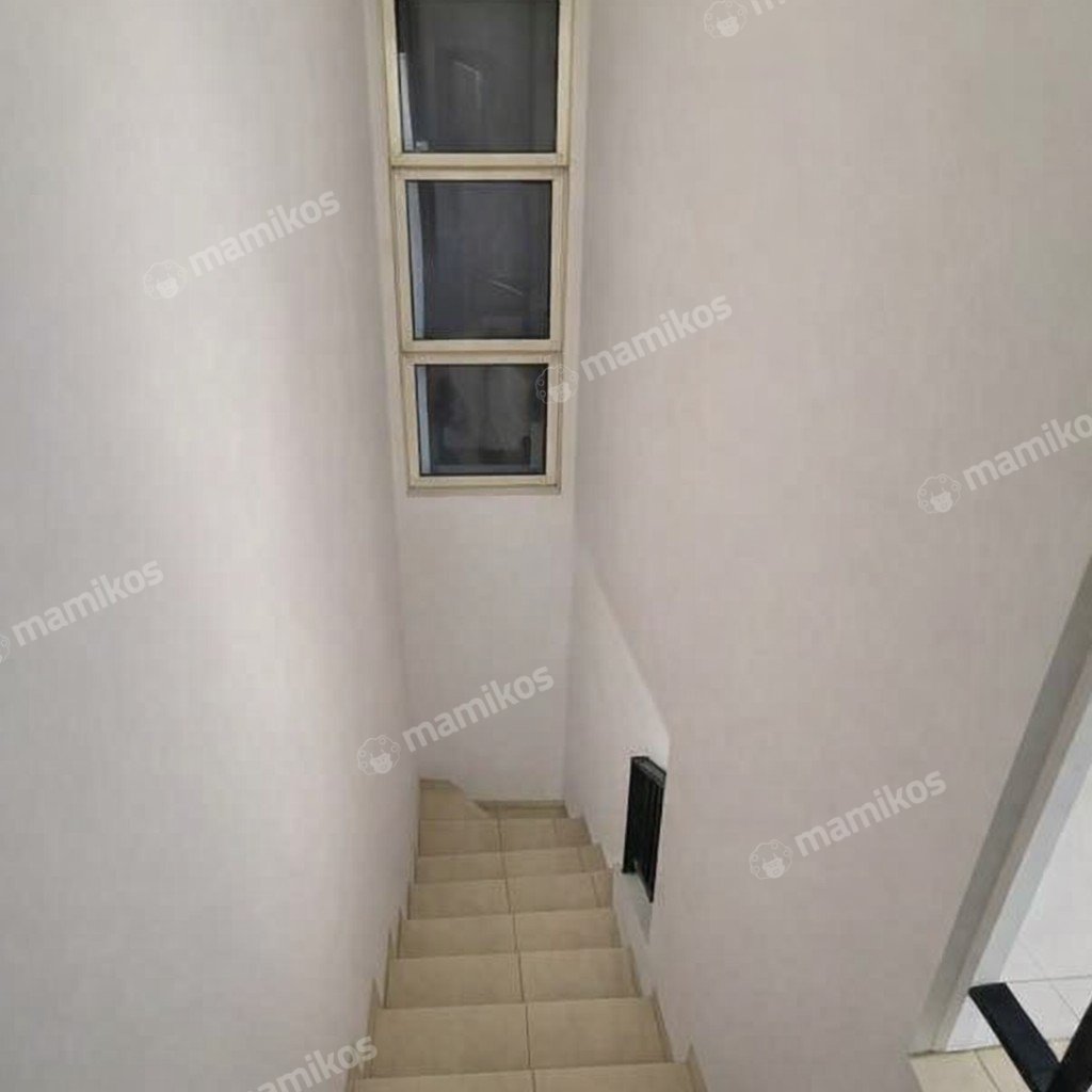 Rumah Sertifikat HGB 2 Kamar Tidur 2 Kamar Mandi Taman Surya Jakarta Barat - Photo 4