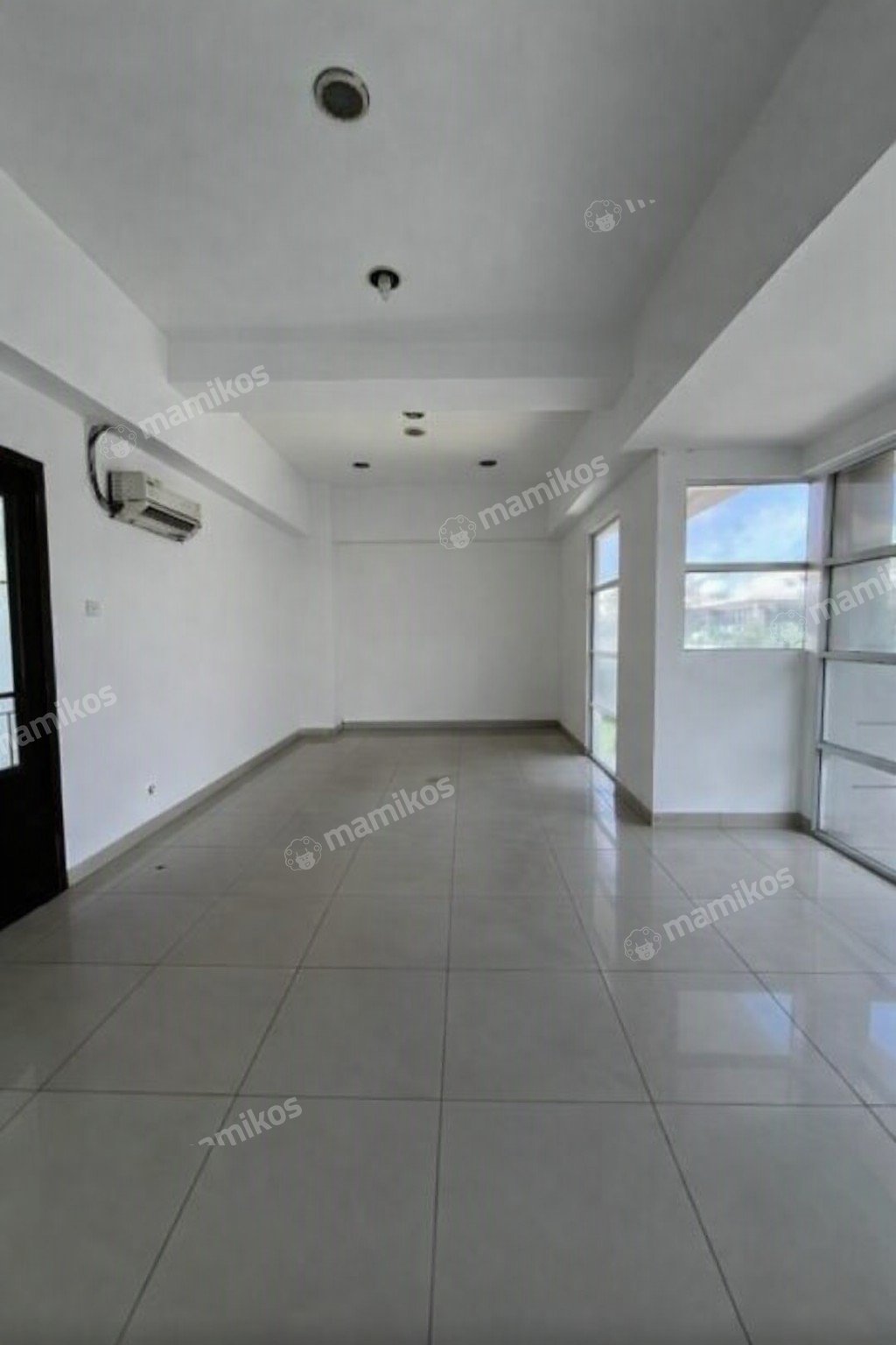 Rumah Sertifikat HGB 6 Kamar Tidur 5 Kamar Mandi Pluit Jakarta Utara - Photo 4