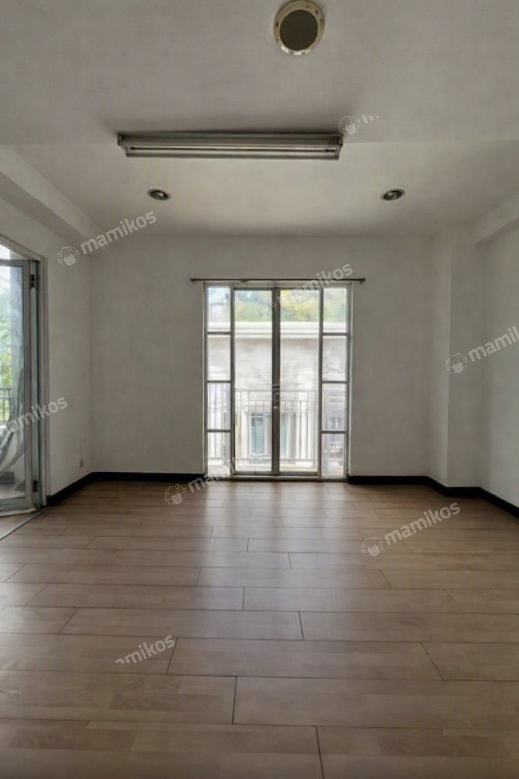 Rumah Sertifikat HGB 6 Kamar Tidur 5 Kamar Mandi Pluit Jakarta Utara - Photo 5