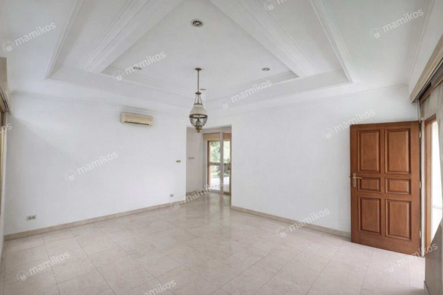 Rumah Sertifikat SHM 4 Kamar Tidur 3 Kamar Mandi Kemang Jakarta Selatan - Photo 2