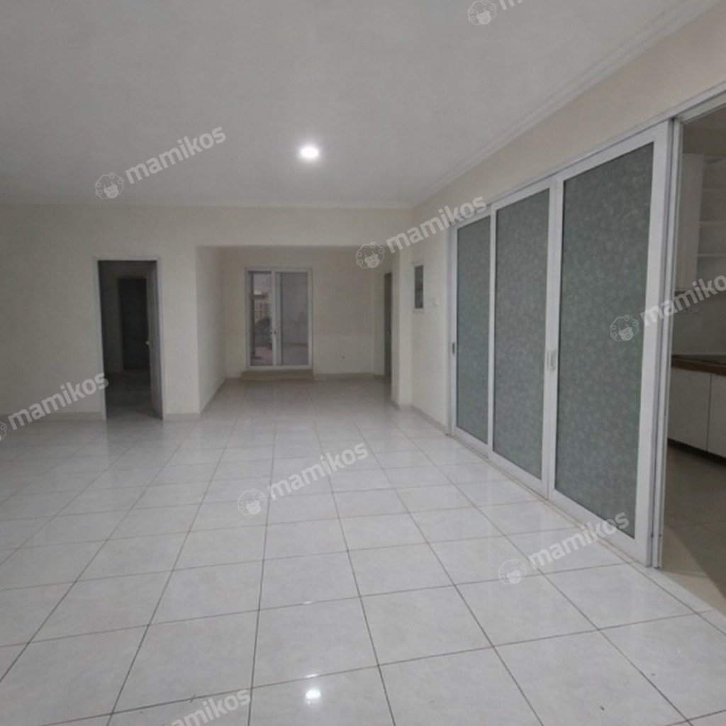 Rumah Sertifikat SHM 4 Kamar Tidur 3 Kamar Mandi Kota Wisata Jakarta Timur - Photo 2