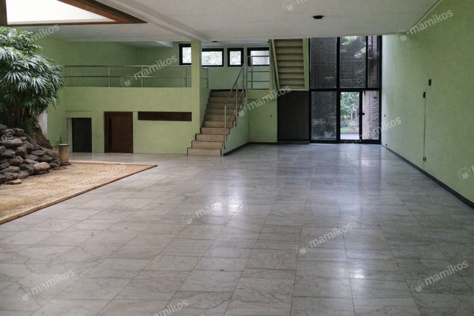 Rumah Sertifikat SHM 6 Kamar Tidur 5 Kamar Mandi Tomang Jakarta Barat - Photo 2