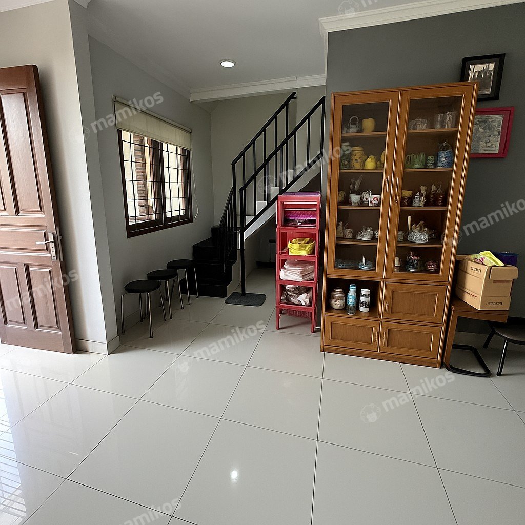 Rumah Sertifikat SHM 5 Kamar Tidur 2 Kamar Mandi Kembangan Baru Jakarta Barat - Photo 2
