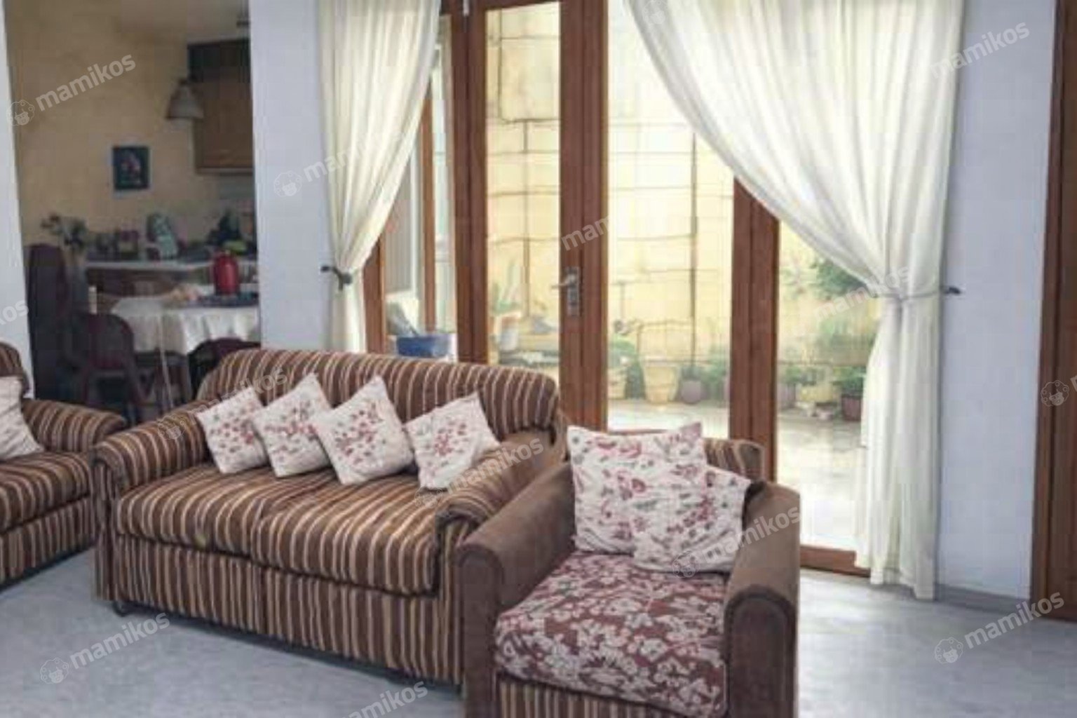 Rumah Sertifikat SHM 5 Kamar Tidur 4 Kamar Mandi Kebayoran Baru Jakarta Selatan - Photo 2