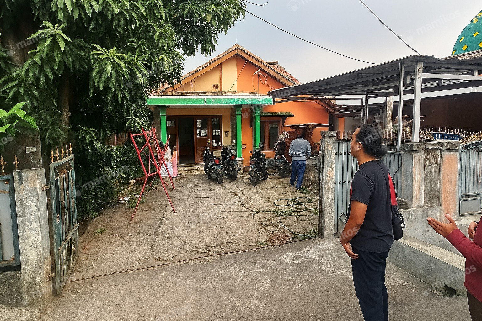 Rumah Sertifikat SHM 4 Kamar Tidur 2 Kamar Mandi Pasar Rebo Jakarta Timur